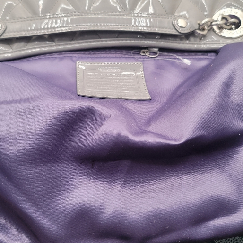 Coach 18673 Poppy Liquid Glass Quilted Shoulder BAG - Picture 6 of 9